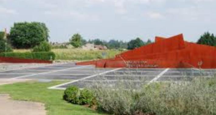 Bed and Breakfast La Roulotte Des Trois Arbres Oradour-sur-Glane Exterior foto